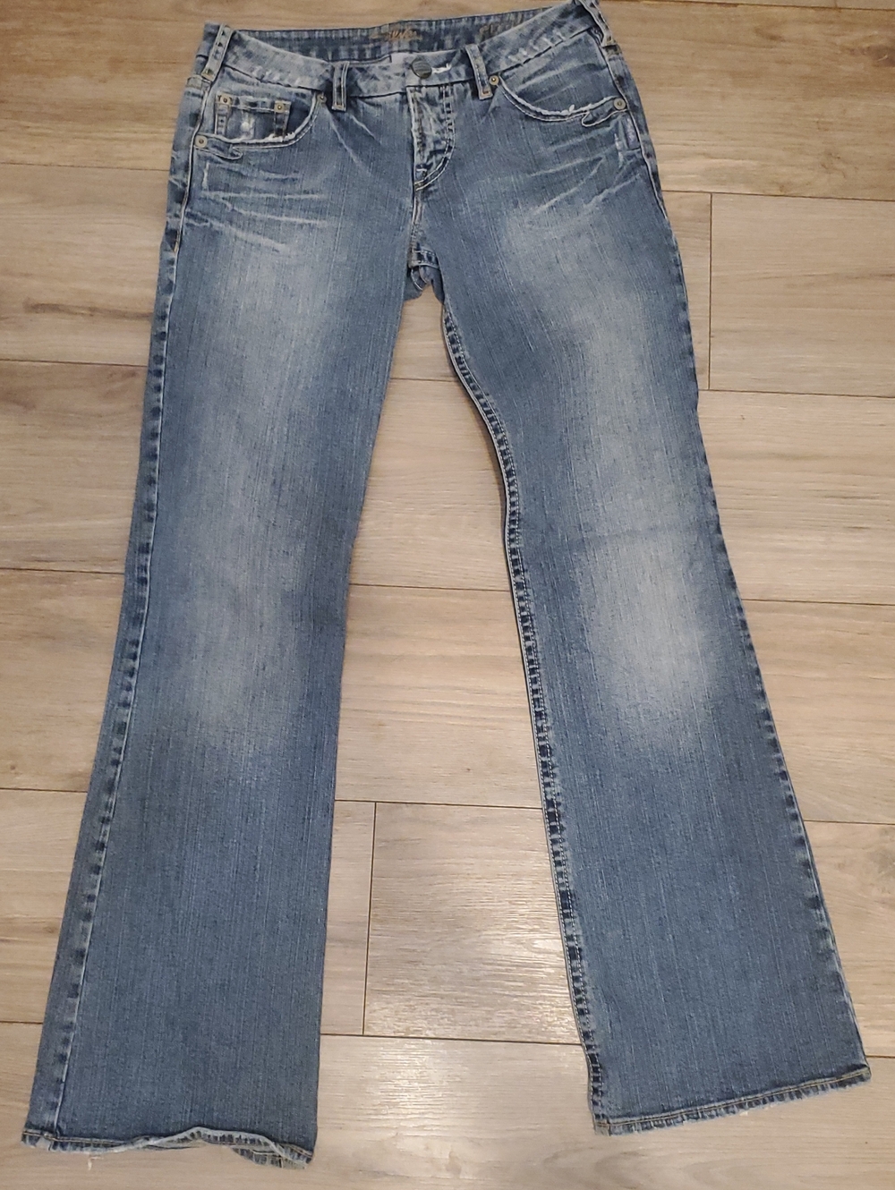 Classic Women’s Light Blue Bootcut Jeans